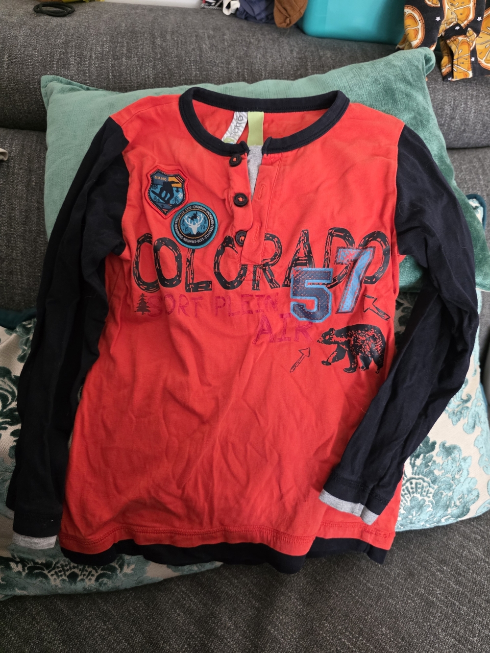 Nano Kids Red & Black Colorado Graphic Long Sleeve Tee